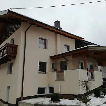 Apartment Haenslers Hof *
